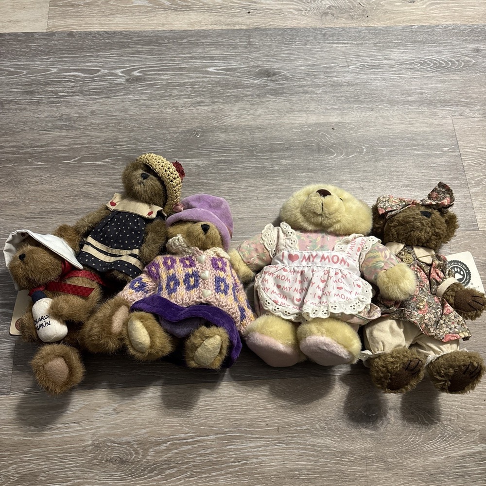 Vintage Teddy Bear Lot of 5 - Boyds Bears & 1996 Avon Bear GCC Exclusive Nurse